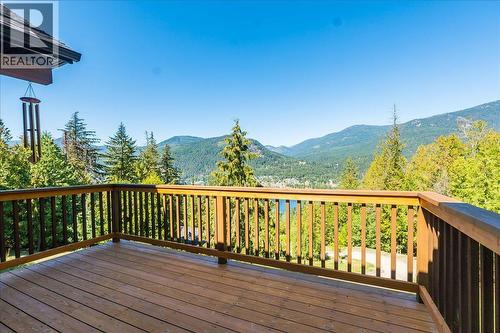 3213 Vindusky Road, Nelson, BC 