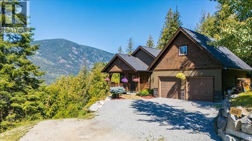3213 Vindusky Road, Nelson, BC 