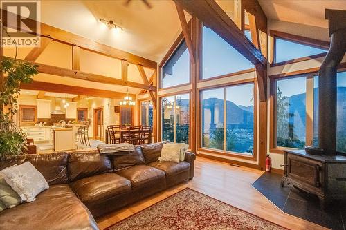 3213 Vindusky Road, Nelson, BC 