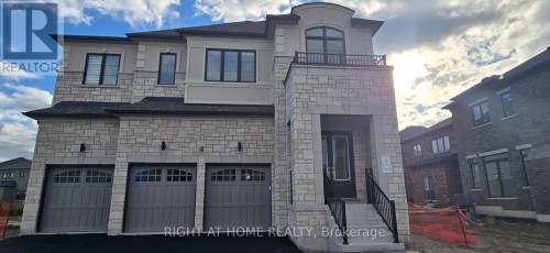 4 MAX BULMER COURT , Georgina, Ontario L3X 3J9 2