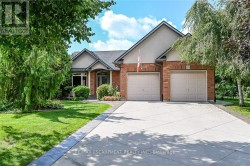 36 COASTAL COURT Norfolk, ON N0A 1N7
