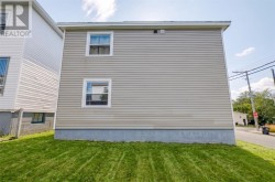 Virtual staging used in any photos to remove or replace tenants belongings. - 
