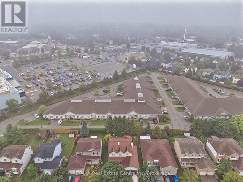 102 - 760 Woodhill Drive, Centre Wellington (Fergus), ON 