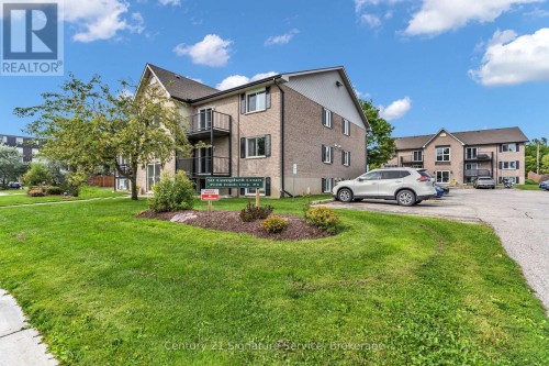 202 - 50 CAMPBELL COURT  Stratford, ON N5A 7T6