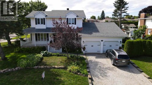 34 Fairmount DR  Sault Ste. Marie, ON P6B 5X7