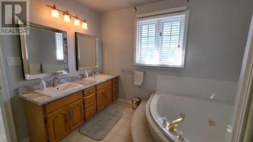 34 Fairmount Dr, Sault Ste. Marie, ON 
