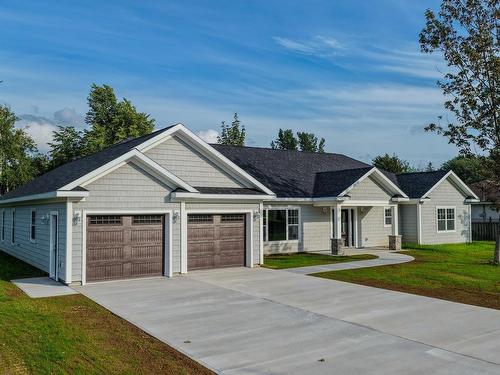 18 Ethan Street  Sydney River, NS B1S 0G7