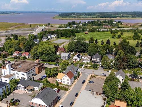 20 Gray Street, Windsor, NS 