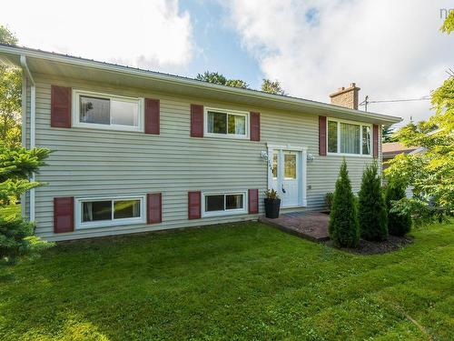 164 Riverwood Drive, Timberlea, NS 