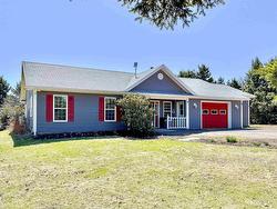 51 Fortune Road Fortune Bridge, PE C0A 2B0