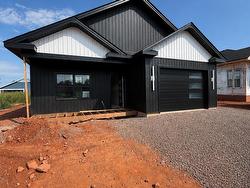 185 Rogerson Street Charlottetown, PE C1E 3W4