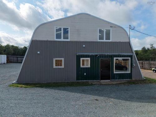 263 Highway 2, Brookfield, NS 