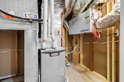 Brand new furnace, AC,HRV, HWT - 804 Polson Avenue, Winnipeg, MB 
