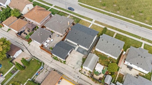 804 Polson Avenue, Winnipeg, MB 