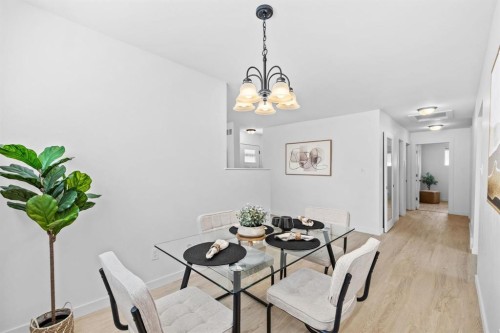 Dining room between Living Room & Kitchen - 804 Polson Avenue, Winnipeg, MB 