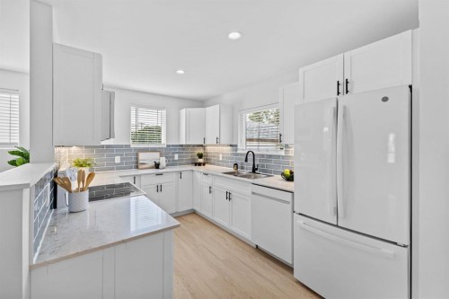 New cabinets, quartz counters - 804 Polson Avenue, Winnipeg, MB 