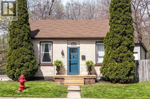62 LIBERTY Street  Hamilton, ON L8N 2N6