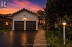 6 ROYAL BEECH DRIVE  Wasaga Beach, ON L9Z 1H1
