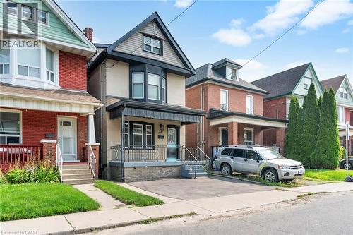 23 SOMERSET Avenue Unit# Upper , Hamilton, Ontario L8L 2L4 2