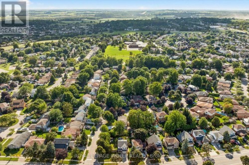 616 Westheights Drive, Kitchener, ON 