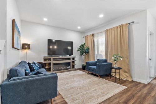 22 Mara Place, Winnipeg, MB 
