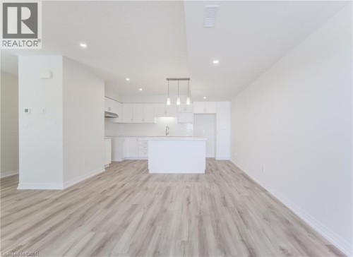 25 Urbane Boulevard, Kitchener, ON 