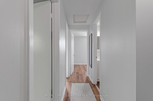 27 Daphne Crescent, Barrie, ON 