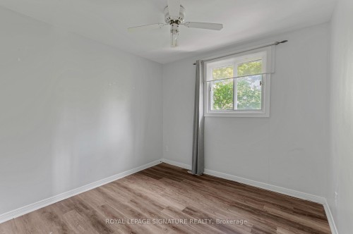 27 Daphne Crescent, Barrie, ON 