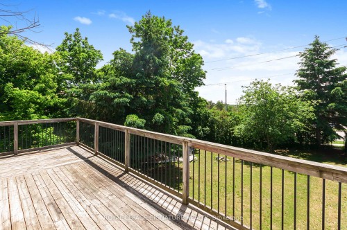 27 Daphne Crescent, Barrie, ON 