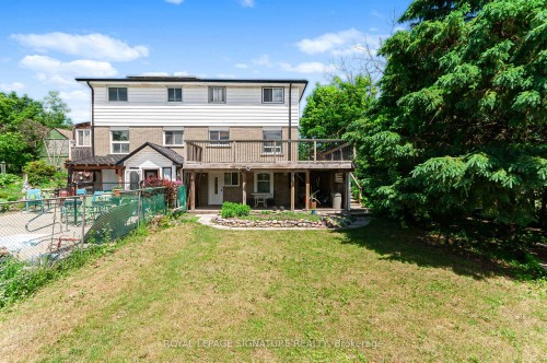 27 Daphne Crescent, Barrie, ON 