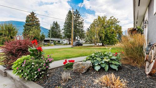 2121 Ash Street, Creston, BC 