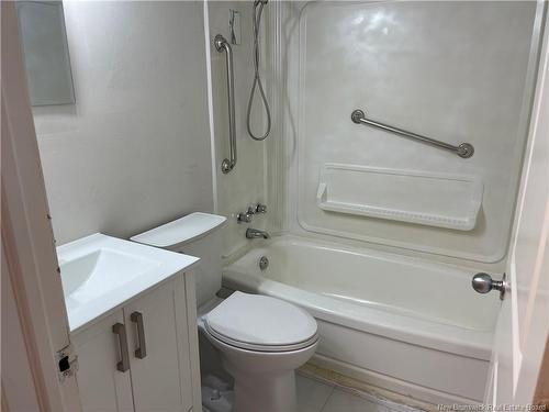 97 Leeside Dr, Moncton, NB 
