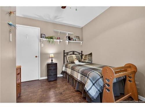 20 Adams Ave, Miramichi, NB 