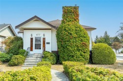 477 Swinford St Esquimalt, BC V9A 6G2