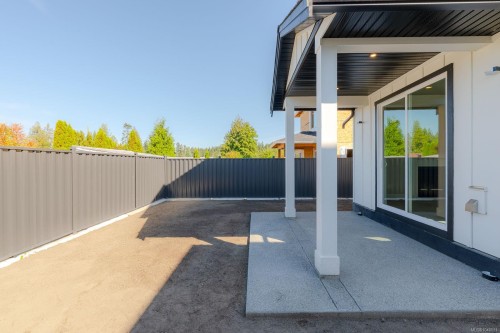 1342 Mckinley Rd, Ladysmith, BC 