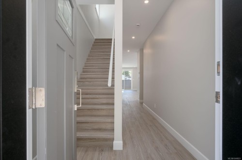 1342 Mckinley Rd, Ladysmith, BC 