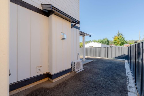 1342 Mckinley Rd, Ladysmith, BC 