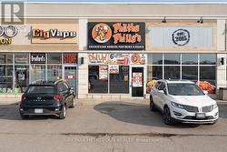 10 - 450 HOLLAND STREET W Bradford West Gwillimbury, ON L3Z 0J4
