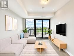 1007 - 3006 WILLIAM CUTMORE BOULEVARD Oakville, ON L6H 8A4
