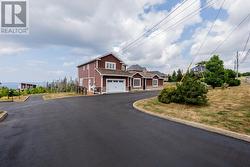15 Everest Street  Paradise, NL A1L 0B7