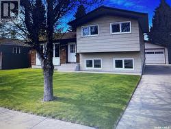 1510 McKercher DRIVE  Saskatoon, SK S7H 5J9