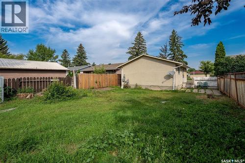 3657 Diefenbaker Drive, Saskatoon, SK 