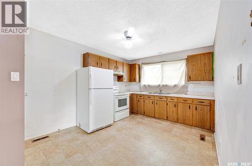3657 Diefenbaker Drive, Saskatoon, SK 