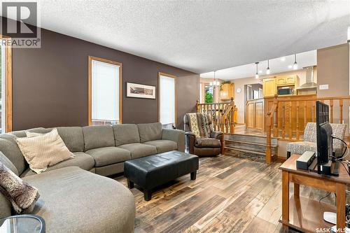 202 Zeman Court, Saskatoon, SK 