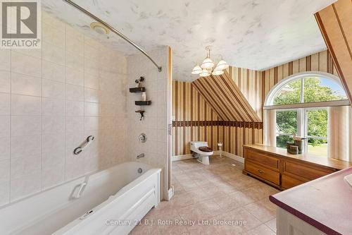 339 Champlain Road, Penetanguishene, ON 
