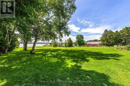 339 Champlain Road, Penetanguishene, ON 