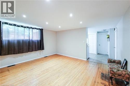 1 Vera Court, Hamilton, ON 