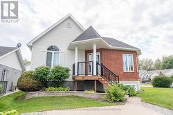 49 BARNHART DRIVE South Stormont, ON K0C 1P0