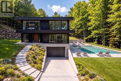 1470 Pinetree Crescent, Mississauga, ON 