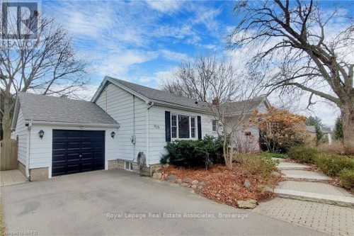 BASEMENT - 925 KINGSWAY DRIVE , Burlington, Ontario L7T 3J1 5